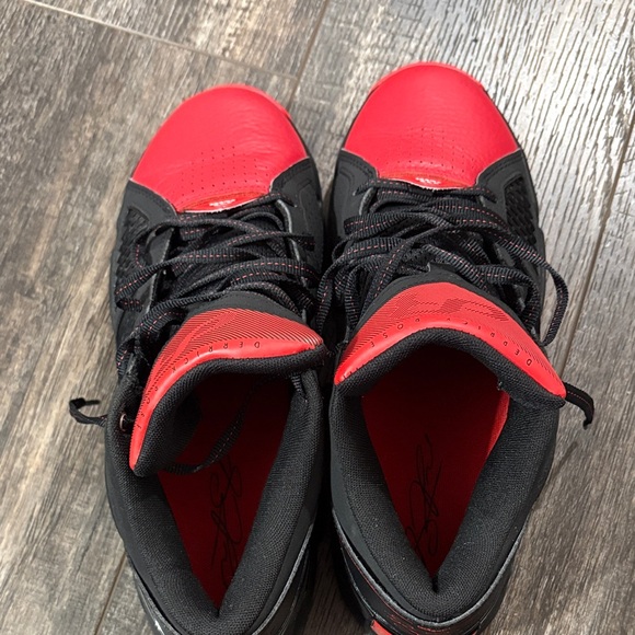 Adidas - Picture 3 of 6